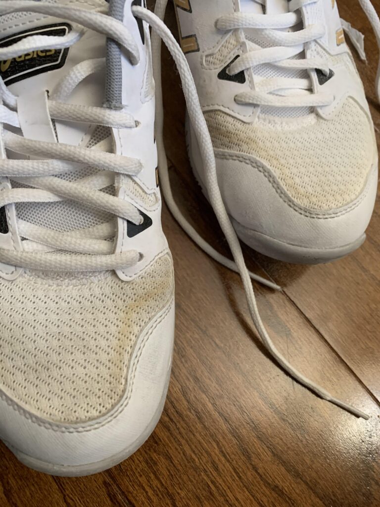 How To Clean Volleyball Shoes