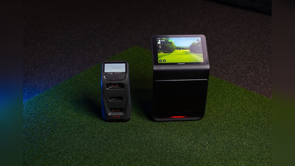 Bushnell Launch Pro Vs Garmin Approach R10