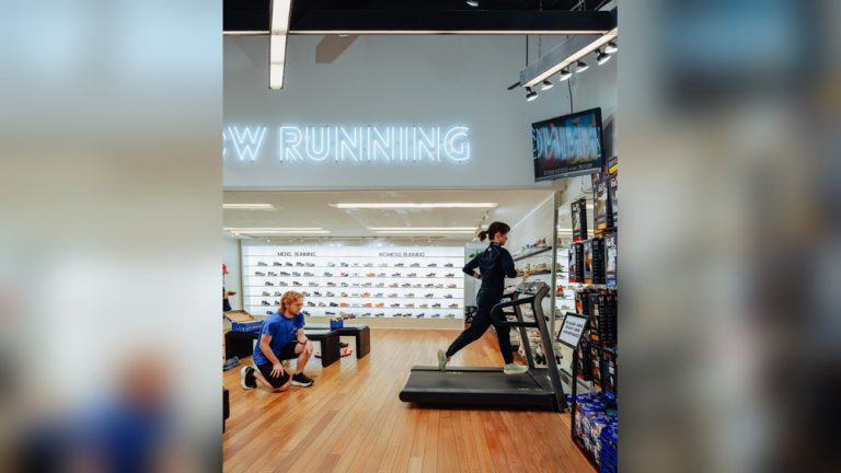Paragon Sports Running Shoe Fitting Gait Analysis